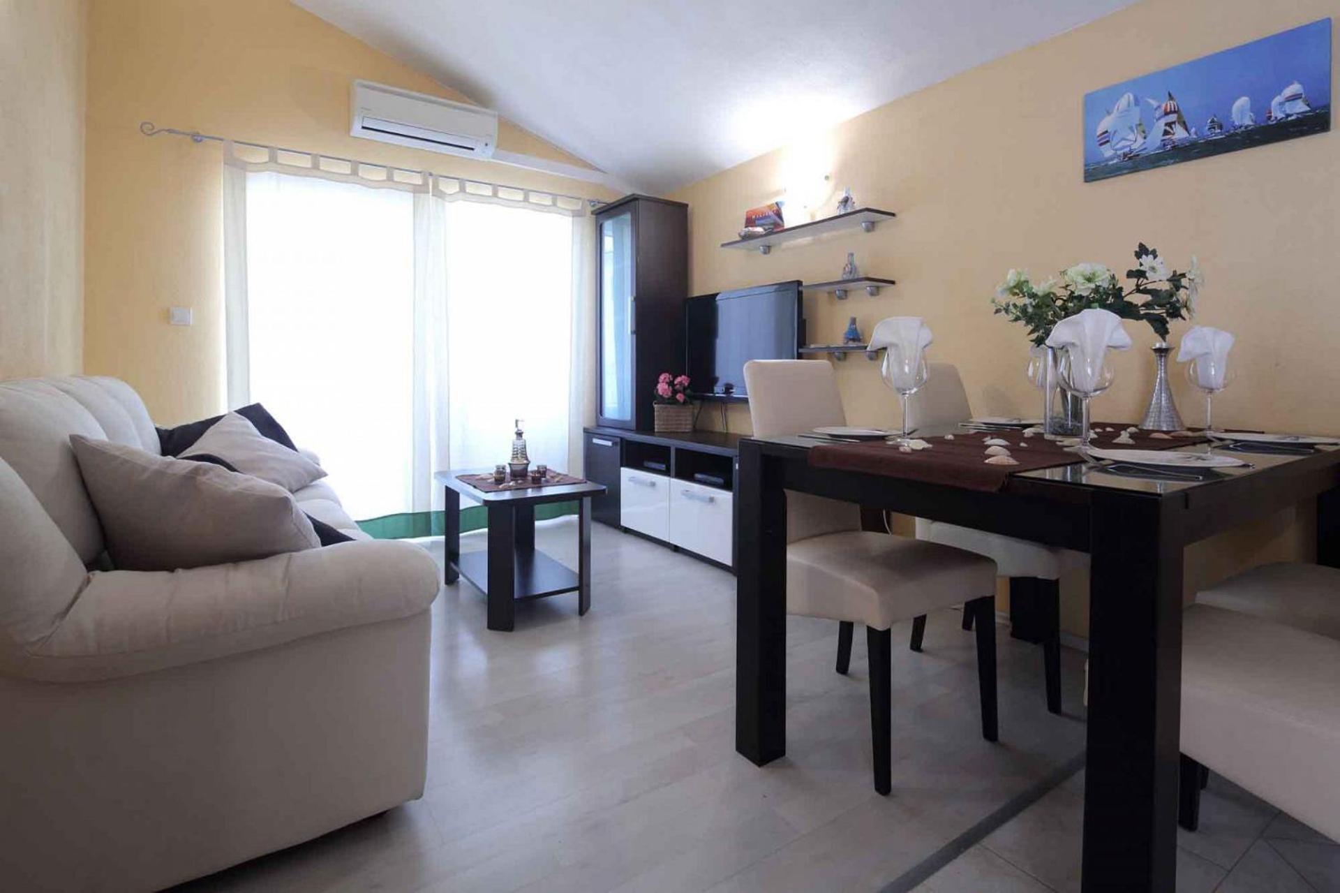 Apps And Room Goran In The Center Makarska Esterno foto